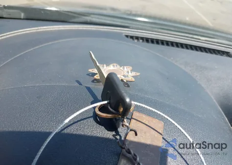 2016 Nissan Versa 1.6 S z USA, uszkodzony, nr VIN 3N1CN7AP1GL909108